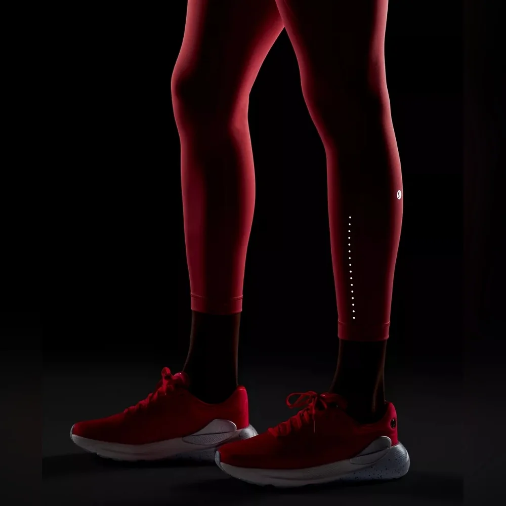 NWT Lululemon Athletica Swift Speed High Rise  25" Desert Red Size4 With Bag - Picture 8 of 9